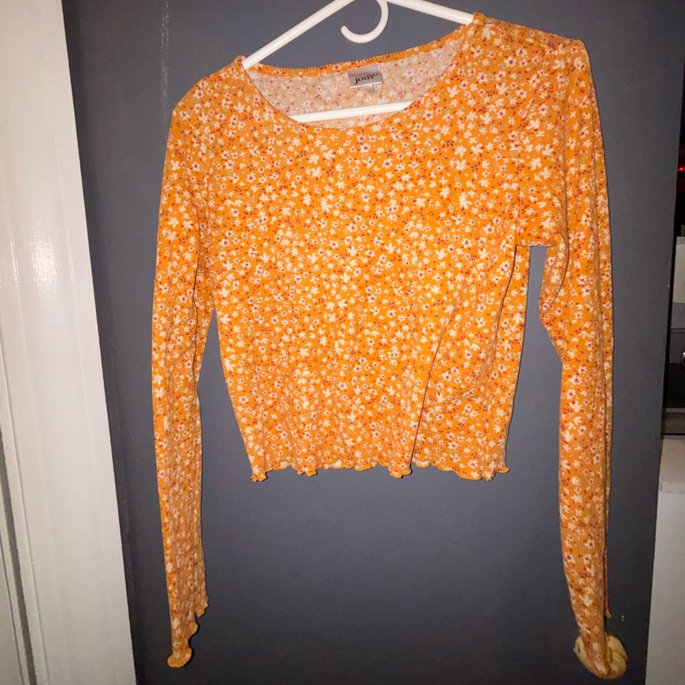 Long sleeve floral blouse